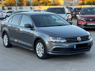 Volkswagen Jetta foto 5