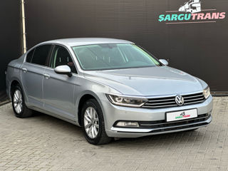 Volkswagen Passat foto 3