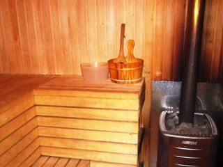 Casa cu sauna in chirie la riscanovca 24 ore sau termen indelungat foto 10