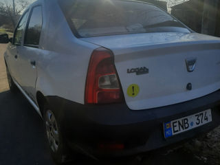 Dacia Logan foto 3