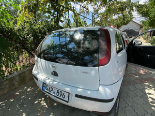 Opel Corsa foto 5