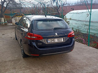 Peugeot 308 foto 3