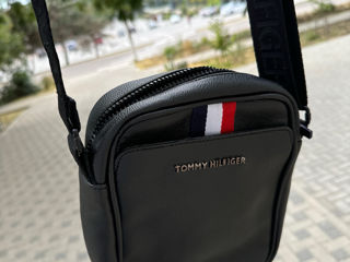 Tommy Hilfiger