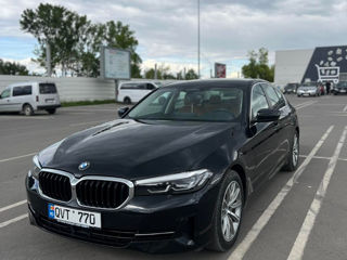 BMW 5 Series foto 1