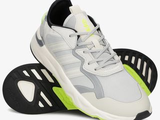 Adidas Futureflow FX9147 из 0,00 €