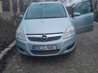 Opel Zafira foto 4