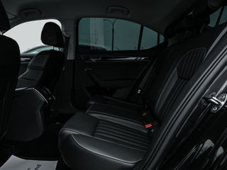 Skoda Superb foto 8