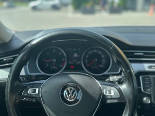 Volkswagen Passat foto 8