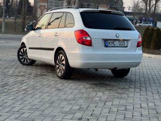 Skoda Fabia foto 3