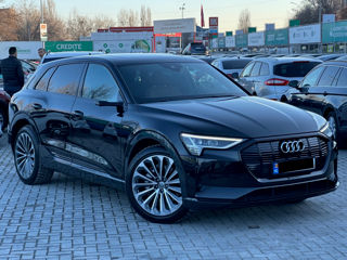 Audi e-tron foto 4