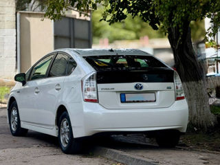 Toyota Prius foto 2