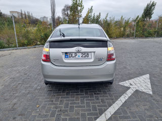 Toyota Prius foto 6