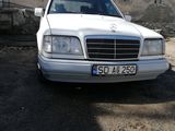 Mercedes Series (W124) foto 4