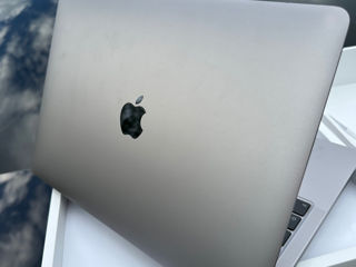 MacBook Pro 2020 foto 3