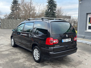 Volkswagen Sharan foto 4