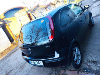 Opel Corsa foto 4