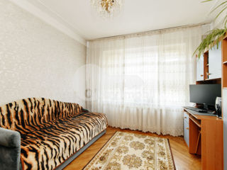 3-х комнатная квартира, 90 м², Рышкановка, Кишинёв