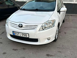 Toyota Auris foto 2