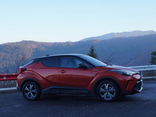 Toyota C-HR foto 6