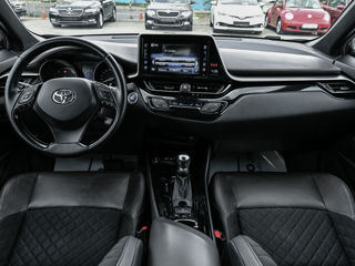 Toyota C-HR foto 6