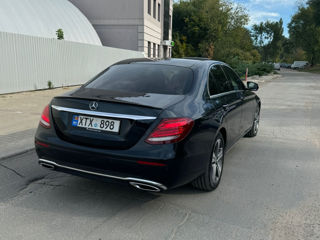 Mercedes E-Class foto 7