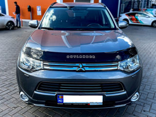 Mitsubishi Outlander foto 4