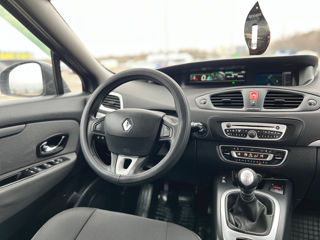 Renault Scenic foto 13