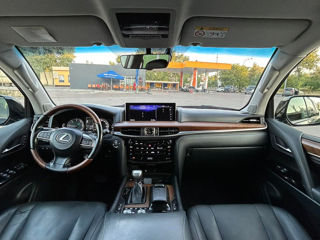 Lexus LX Series foto 6