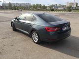 Skoda Superb foto 1