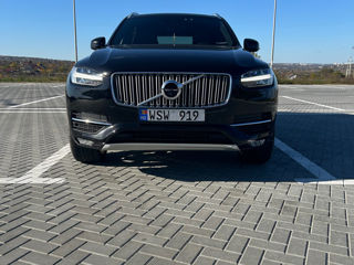 Volvo XC90 foto 9