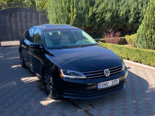 Volkswagen Jetta foto 2