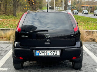 Opel Corsa foto 6