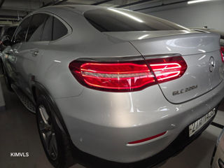 Mercedes GLC Coupe foto 2