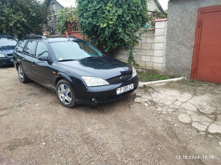 Ford Mondeo foto 6