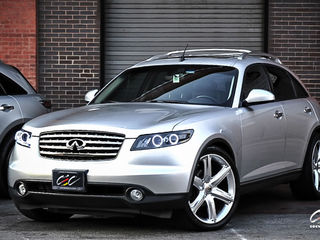 Infiniti FX foto 1