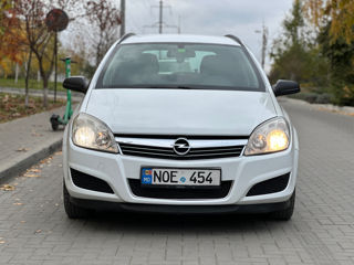 Opel Astra foto 2