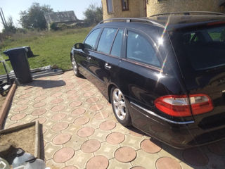 Mercedes E-Class foto 6