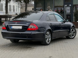 Mercedes E-Class foto 3