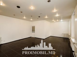 Chirie sp.comercial, bd. Ștefan cel Mare, 45 mp, 750 euro! foto 4