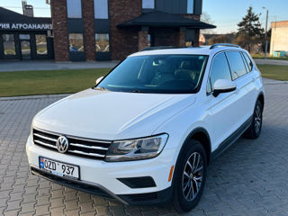 Volkswagen Tiguan foto 2