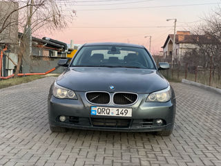 BMW 5 Series foto 3