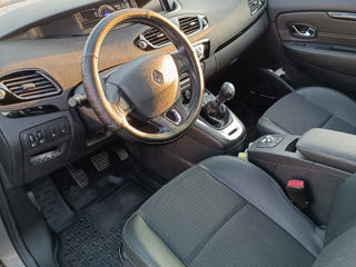 Renault Scenic foto 6