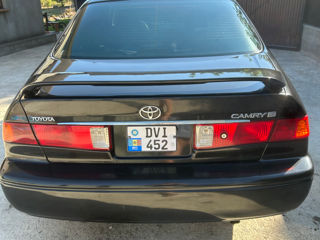 Toyota Camry foto 3