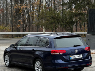 Volkswagen Passat foto 6