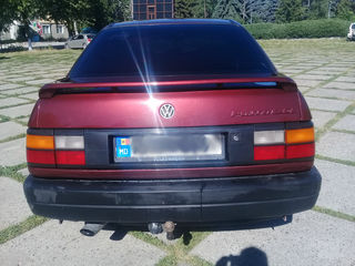 Volkswagen Passat foto 4