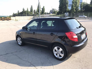 Skoda Fabia фото 3