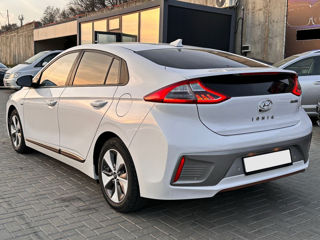 Hyundai IONIQ foto 3