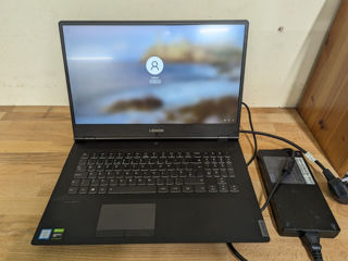 Lenovo Legion 17 (i5 9300H, 16GB DDR4, SSD+HDD, Nvidia GeForce GTX1650 4GB) foto 1