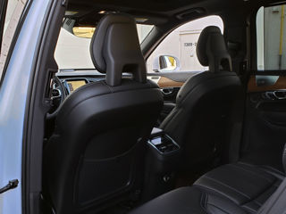 Volvo XC90 foto 8