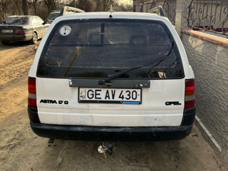 Opel Astra foto 3